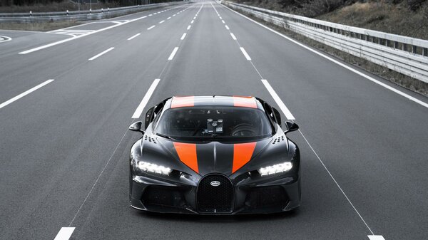 Bugatti Chiron установил новый мировой рекорд скорости