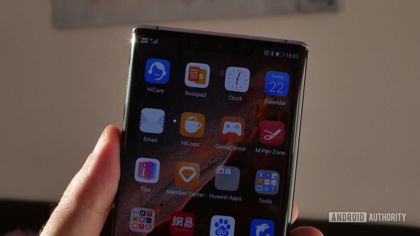 Первый взгляд на Huawei Mate 30 Pro: 72 часа вместе со смартфоном