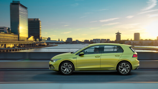 Volkswagen Golf следующего поколения наконец-то станет гибридным