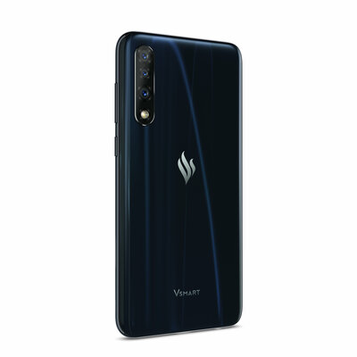 Знакомьтесь, VinSmart: скоро смартфоны компании будут везде