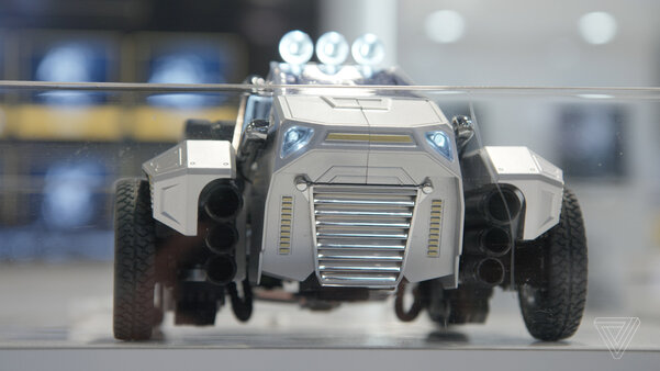 На CES 2020 показали один из самых крутых трансформеров-автоботов