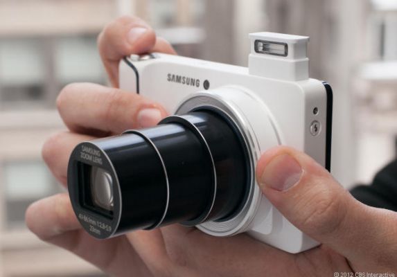 GALAXY S4 Zoom будет иметь 10-кратный оптический зум?
