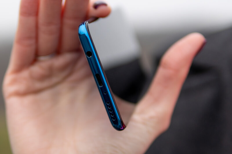 Обзор HONOR 20 Lite: комфорт на каждый день