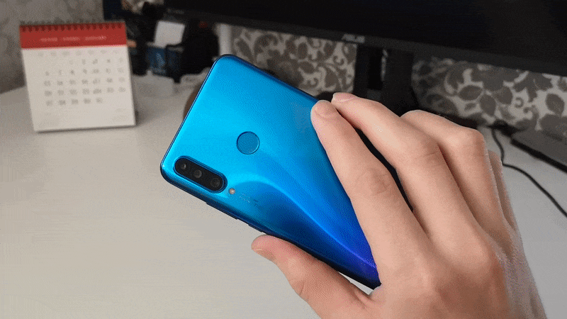 Обзор HONOR 20 Lite: комфорт на каждый день
