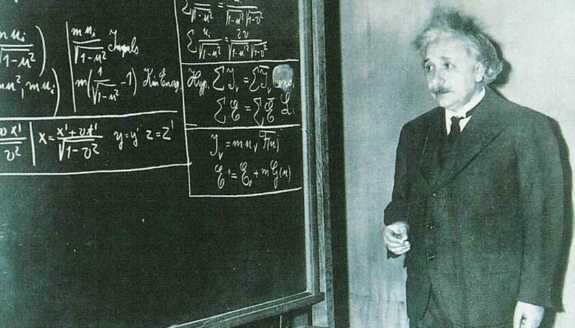 Кратко о жизни Альберта Эйнштейна. Человек вне времени
