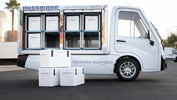 Panasonic и Tropos Motors сделали электромобиль-холодильник и пожарную машину