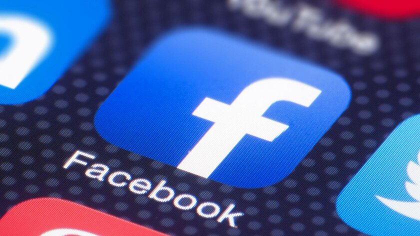 Мелочь, а приятно: Facebook* планирует платить пользователям за их голосовые записи