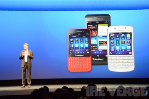 Компания BlackBerry представила дешевый QWERTY-смартфон Q5