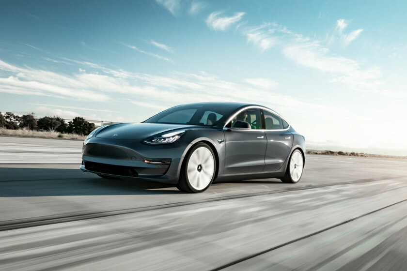Tesla начала ставить в Model 3 старые чипы автопилота из-за коронавируса