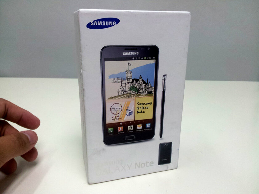 В 2011 году Samsung Galaxy Note предрекали провал из-за большого дисплея на 5,3 дюйма