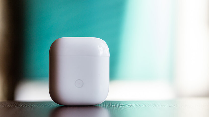 Обзор Realme Buds Air: как AirPods, только в 4 раза дешевле — Знакомый дизайн и это не плохо. 1