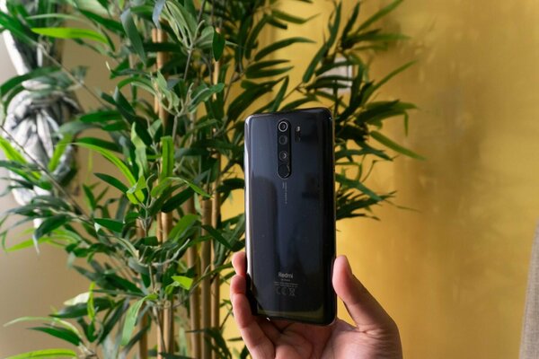 Какой смартфон купить в июне 2020: лучшие модели на любой бюджет — Лучший бюджетный смартфон до 16 000 рублей — Redmi Note 8 Pro. 1