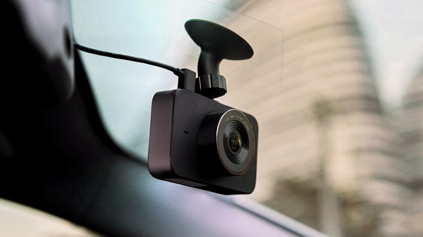 Как выбрать видеорегистратор в авто: важные параметры и полезные советы