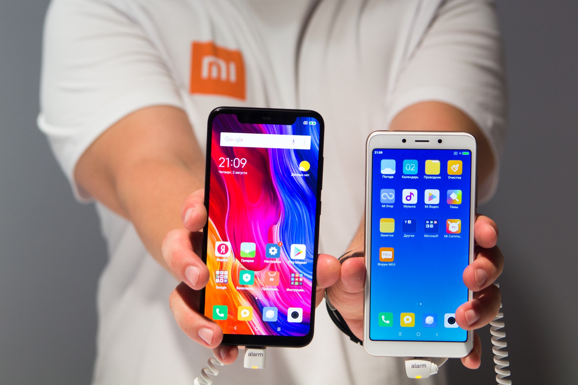 Xiaomi планирует выпустить компактный смартфон Redmi