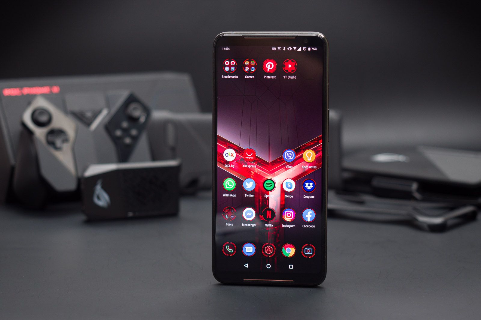 ASUS ROG Phone 3 может стать первым смартфоном со Snapdragon 865 Plus