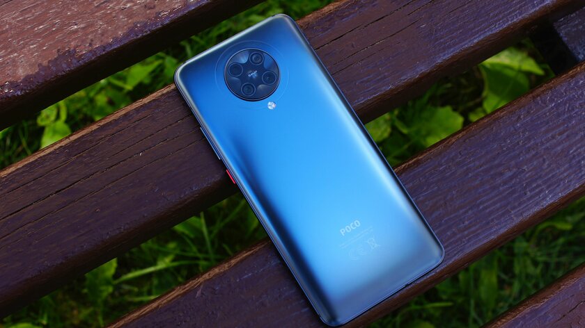 Обзор Xiaomi POCO F2 Pro: смартфон с мощнейшим железом и необычным экраном