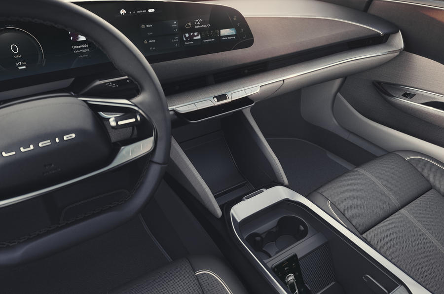Лучше, чем Tesla: Lucid представил мощный электрический седан Air с запасом хода более 800 км