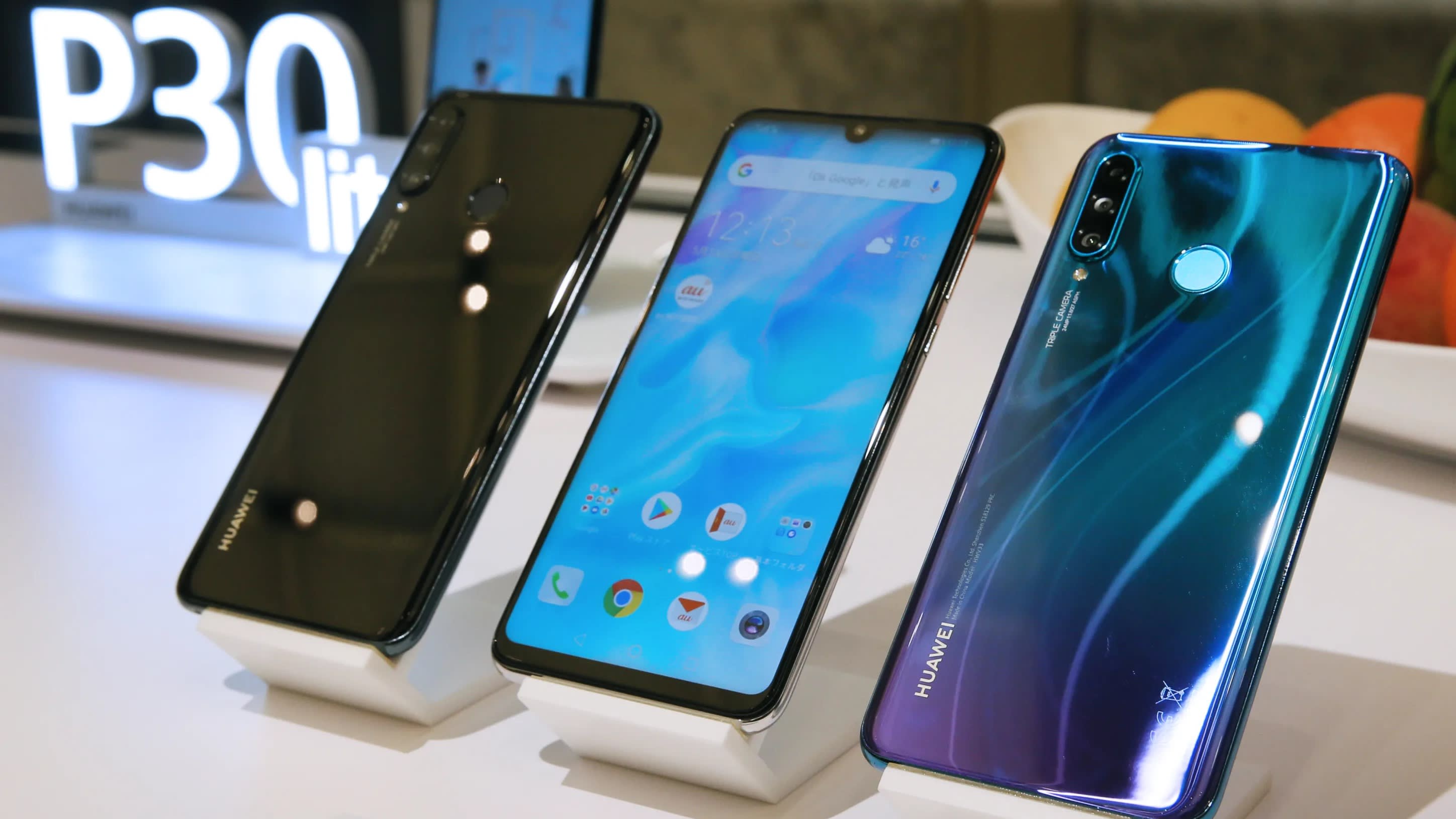 Список смартфонов и планшетов Huawei/HONOR, на которые можно будет установить замену Android
