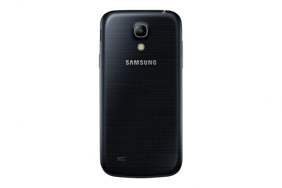 Mini-версия Samsung Galaxy S IV уже доступна в России