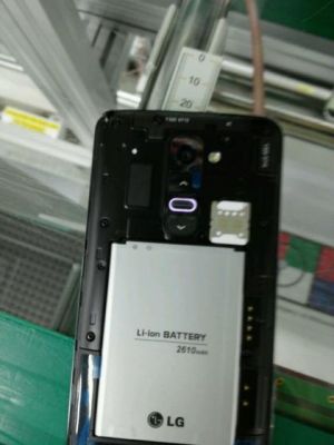 У смартфона LG Optimus G2 будет аккумулятор ёмкостью 2610 мАч