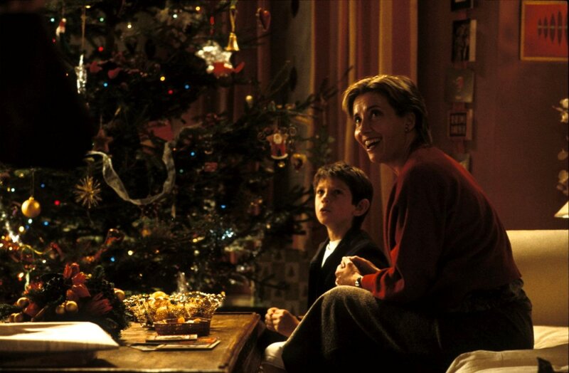 «Один дома» и «Гарри Поттер» надоели. 15 небанальных кинокартин, которые дополнят праздники