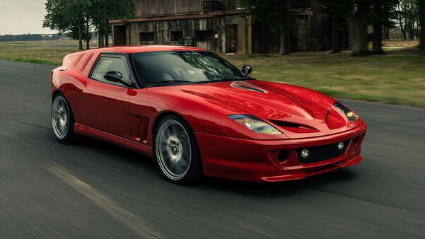 Самый странный автомобиль Ferrari получил современную версию