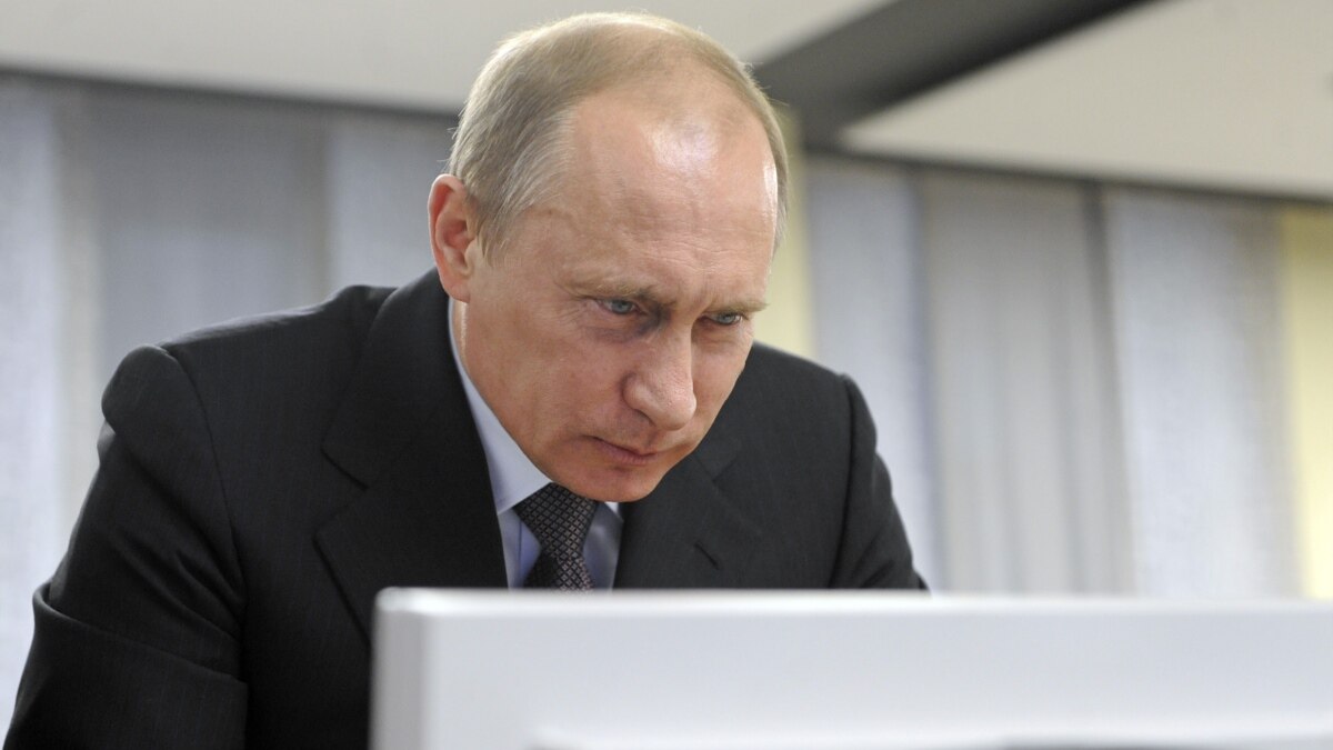 Путин рассказал, при каких условиях в России будут блокировать зарубежные соцсети
