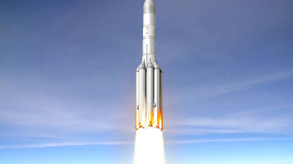 «Роскосмос» рассказал, когда закончит работу над ракетой для полетов на Луну