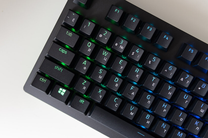 Эта клавиатура распознаёт силу нажатия — как курки на геймпадах. Тестируем новинку Razer