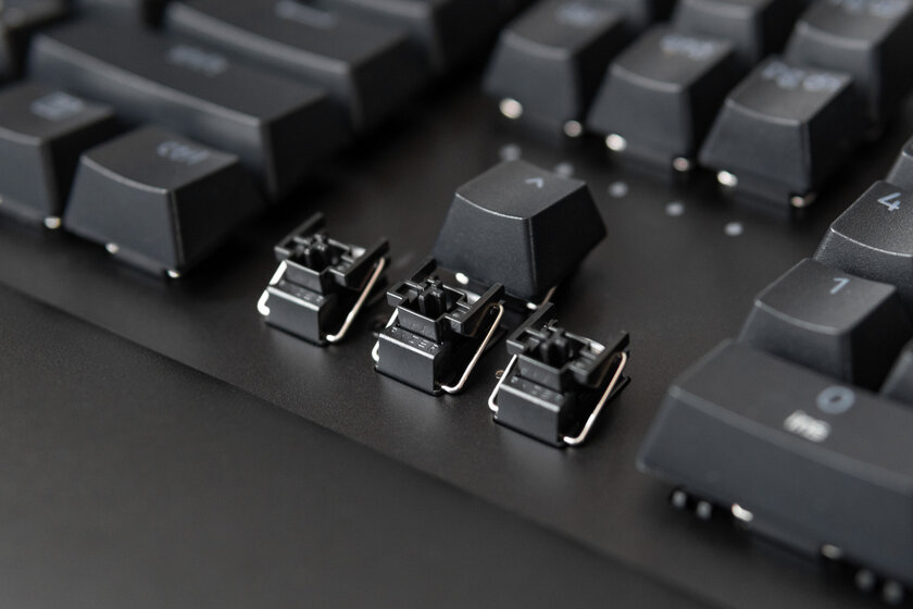 Эта клавиатура распознаёт силу нажатия — как курки на геймпадах. Тестируем новинку Razer