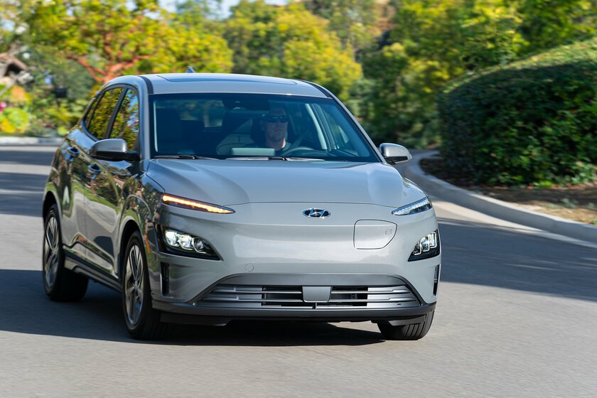 Hyundai отзывает более 82000 электромобилей из-за возгорания аккумуляторов