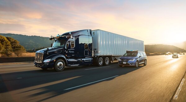 Бывшие сотрудники Tesla собираются вывести на дороги беспилотные грузовики с новыми лидарами