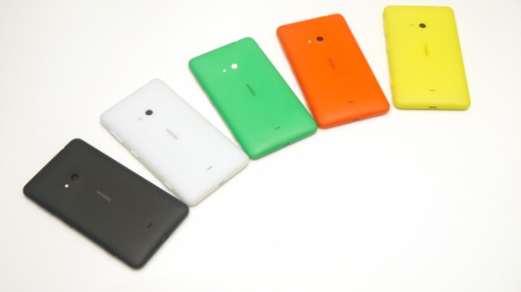 Начинаются продажи Nokia Lumia 625 в России