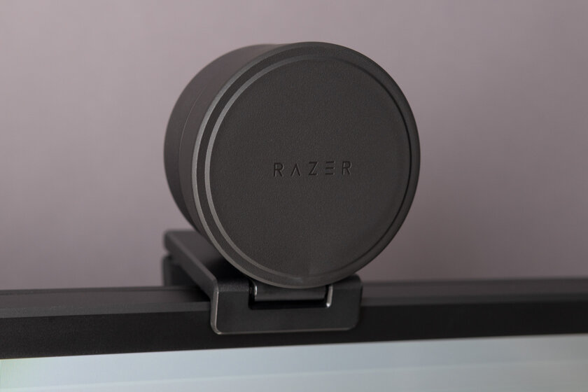 Эта веб-камера Razer подходит и для игр, и для работы. Обзор Kiyo Pro