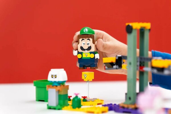 В коллекции LEGO Super Mario появился новый набор с Луиджи