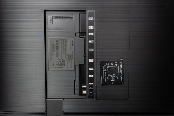 Первый в России обзор Samsung Neo QLED 4K QN90A. Подсветка с квантовыми точками и 65 дюймов — Первые впечатления. 5