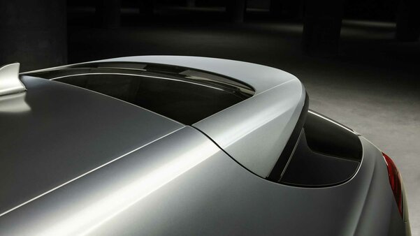 Что-то среднее между Mercedes и Porsche: Genesis показал свой первый универсал