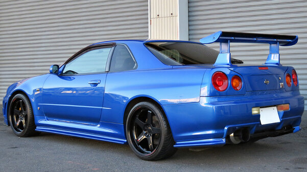 Самые крутые авто из всех Форсажей: в каких играх на них можно поездить