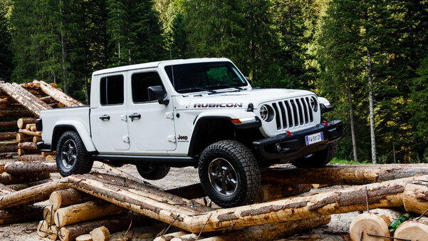 Самые крутые авто из всех Форсажей: в каких играх на них можно поездить