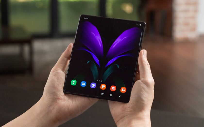 4 подхода, которые сделают складные смартфоны популярными. Samsung, присмотрись!