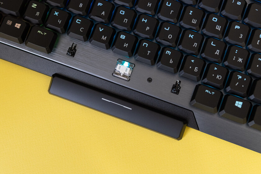 Низкий профиль и 8-угольные колпачки: обзор необычной клавиатуры MSI Vigor GK50 — Переключатели и производительность. 5