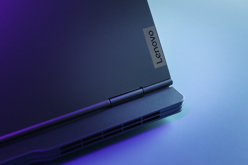 На что способен ноутбук с Core i9 и RTX 2060. Обзор Lenovo Legion Slim 7 — Снаружи и на ощупь. 4