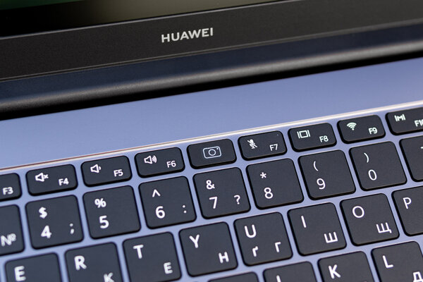 Обзор Huawei MateBook D 15 (2021): новое железо, старые проблемы — Экран для повседневной жизни. 15