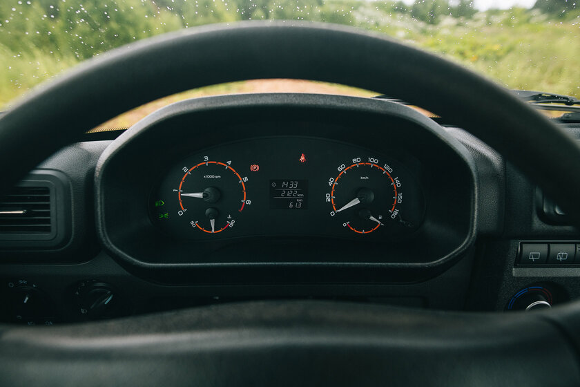Первый в мире кроссовер? Тест-драйв Lada Niva Legend — Снаружи и внутри. 20