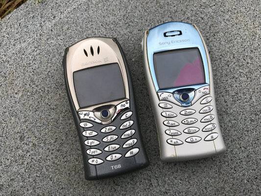 10 культовых мобильников из начала 2000-х, о которых мечтал каждый