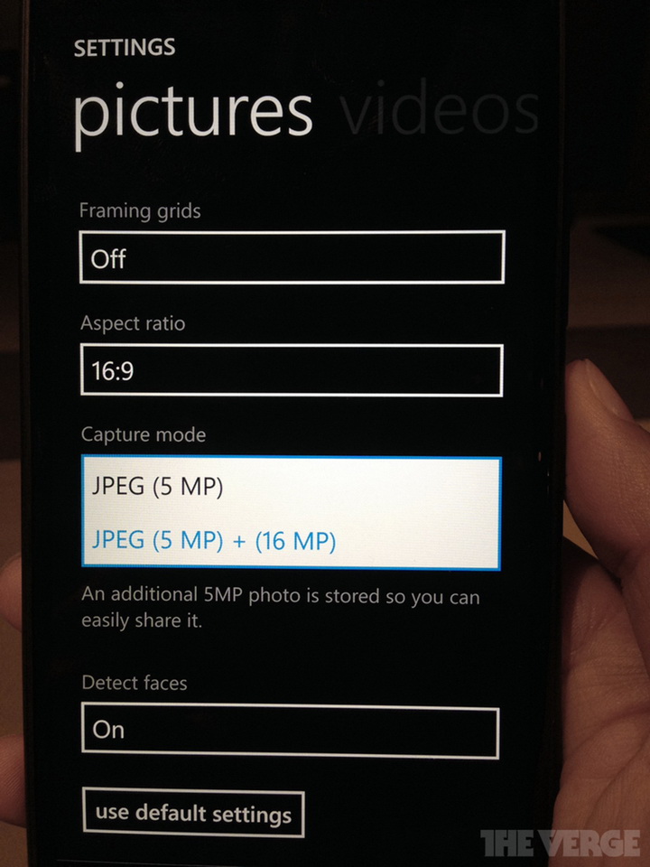 Качественные фотографии смартфона Nokia Lumia 1520