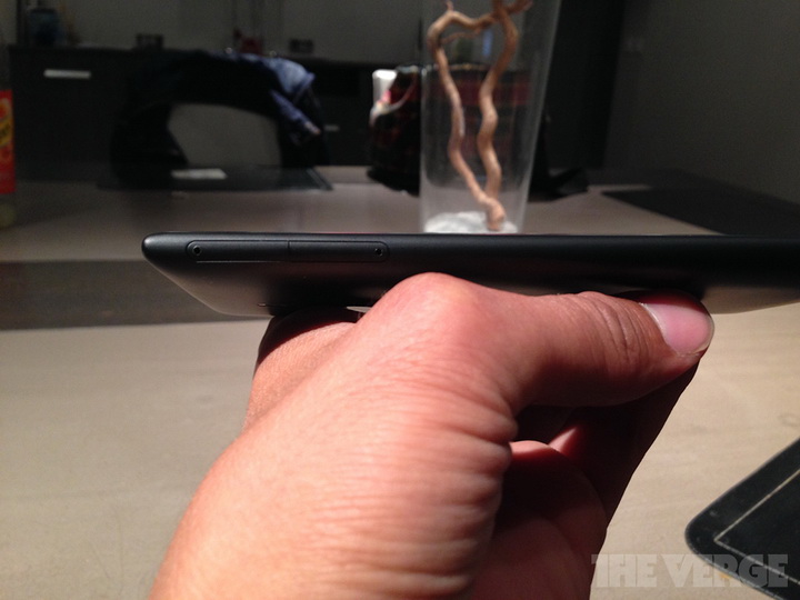Качественные фотографии смартфона Nokia Lumia 1520