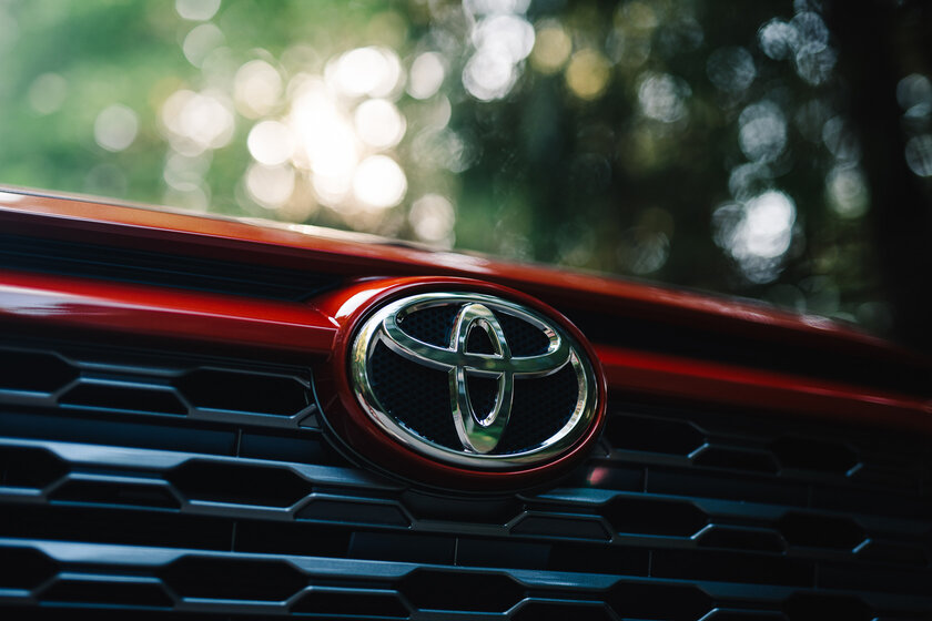 Бестселлер от Toyota, но есть вопросы. Тест-драйв RAV4 (2020) — Отзыв. 8