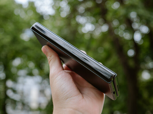 Хожу неделю с новым складным смартфоном Samsung, и… он удобен. Обзор Galaxy Z Fold 3 — Итоги. 2