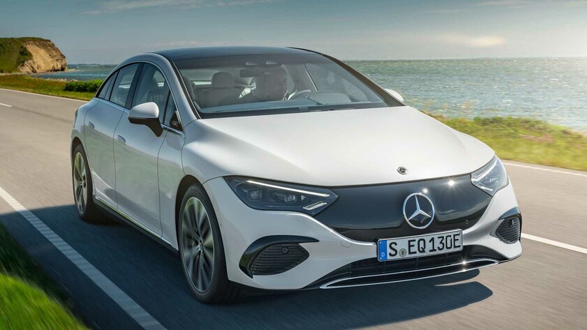 Mercedes-Benz представила пять электрокаров: от убийцы Tesla до кроссовера от Maybach